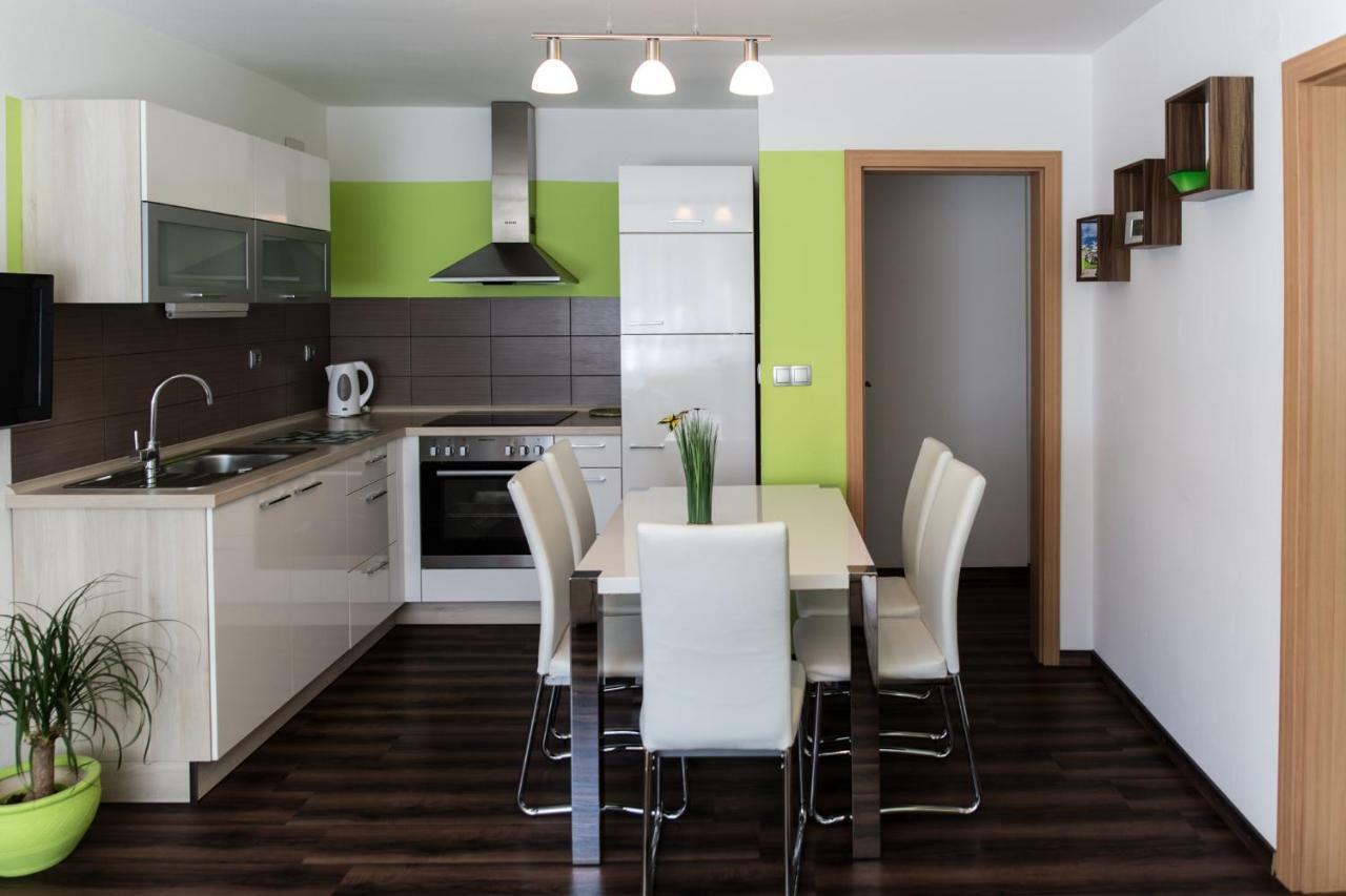 Apartmaji Gros Kranjska Gora Bagian luar foto