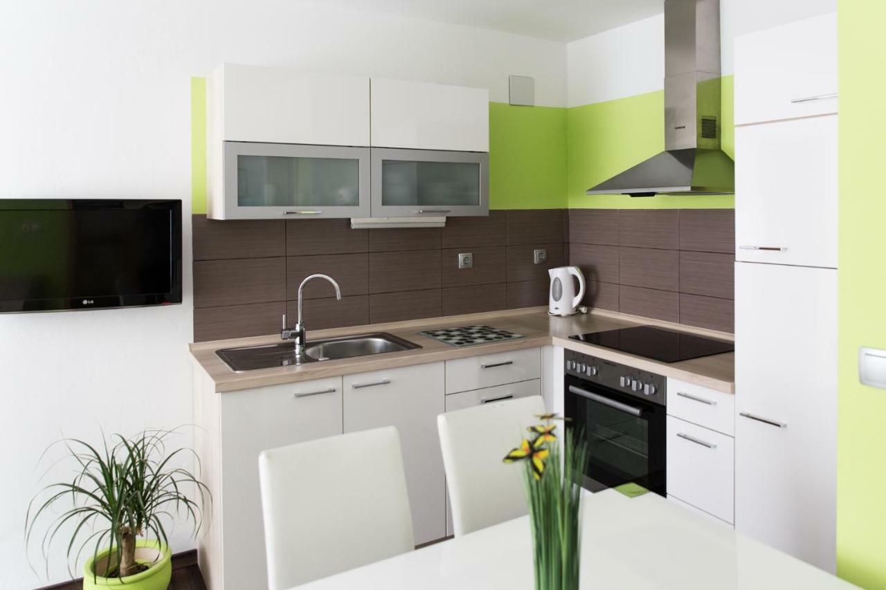 Apartmaji Gros Kranjska Gora Bagian luar foto