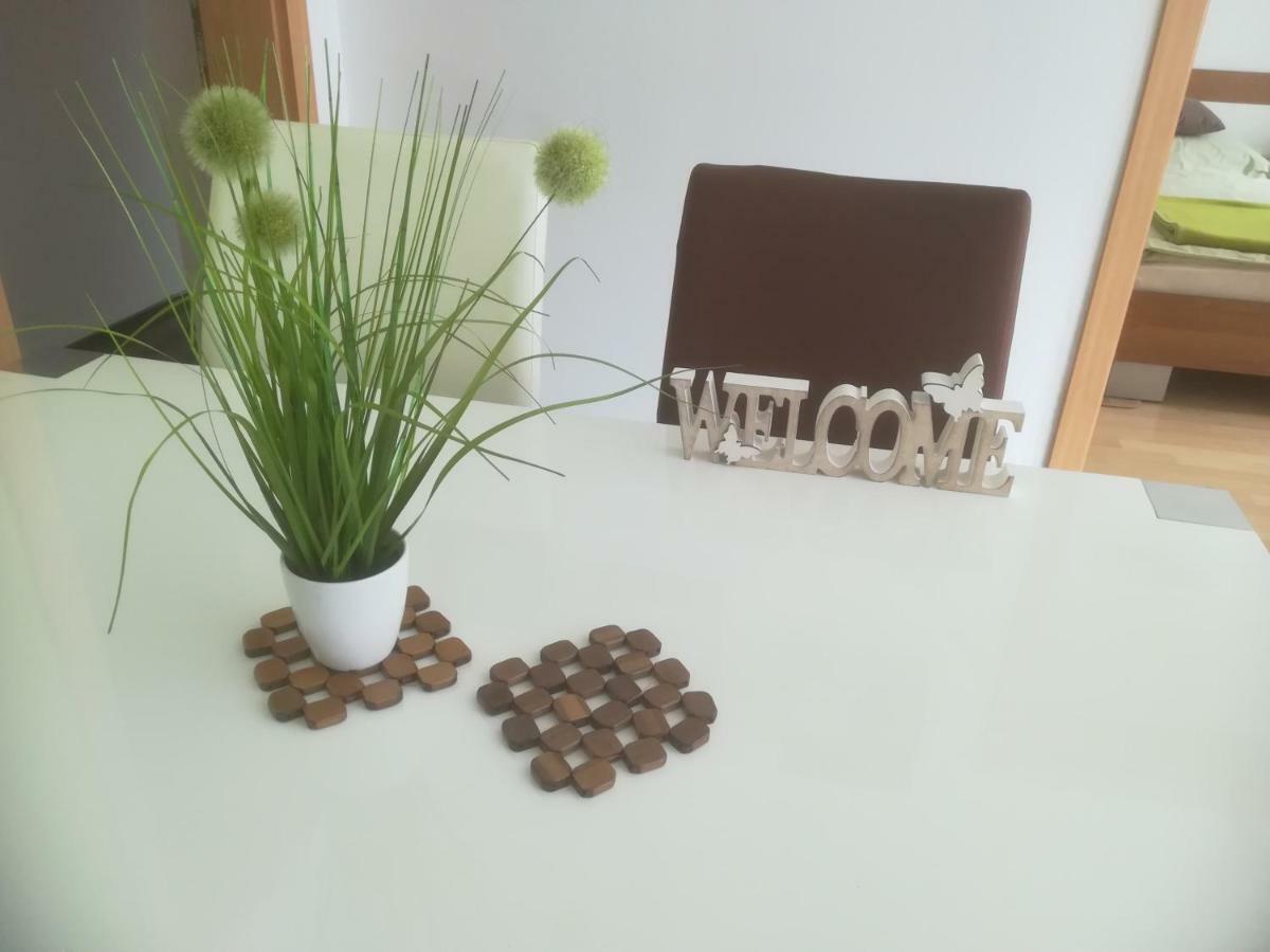 Apartmaji Gros Kranjska Gora Bagian luar foto